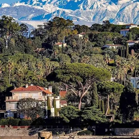 Carina Antibes