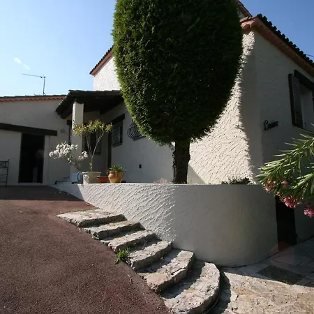 Villa Carina *